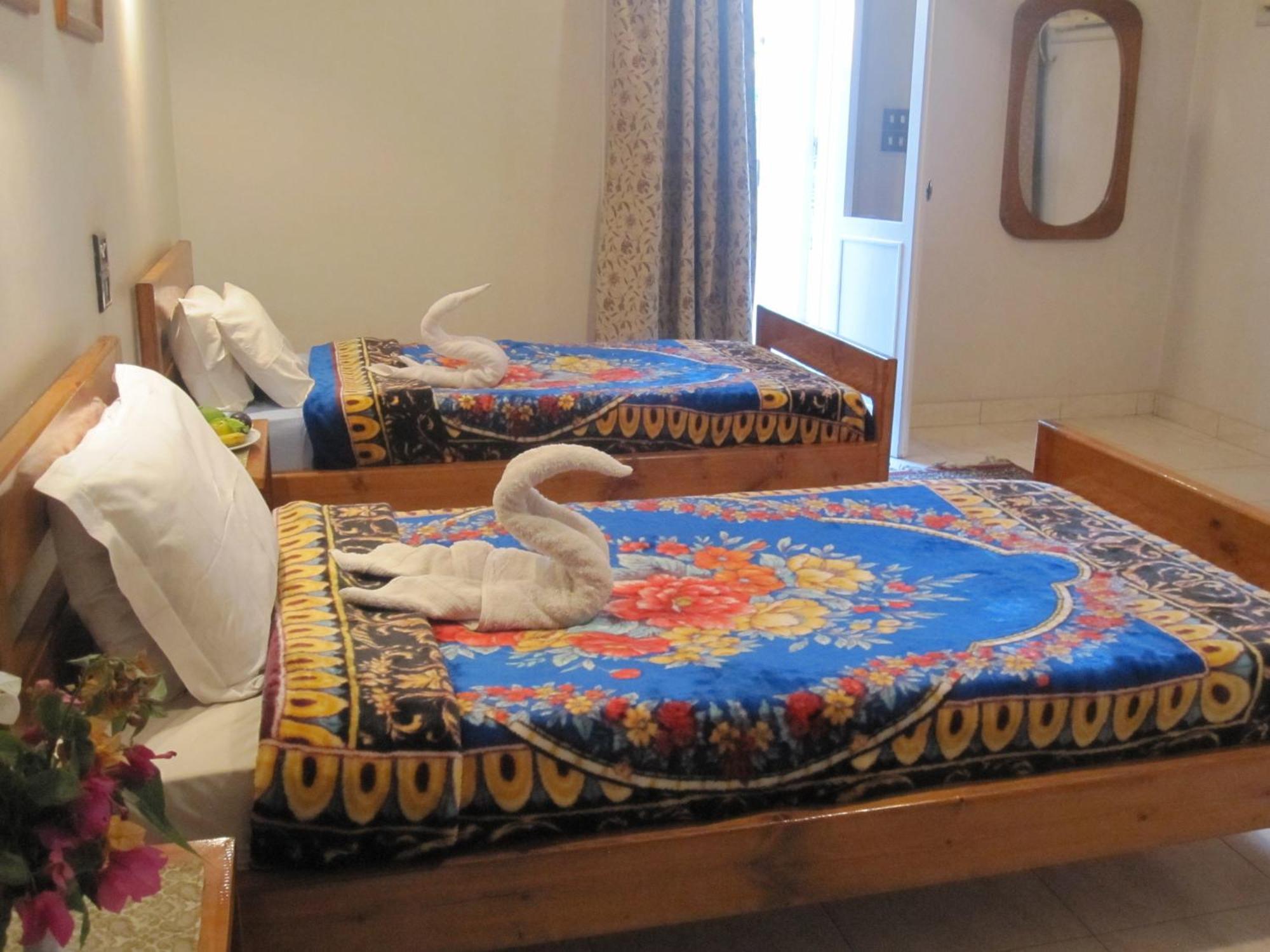 Amon Hotel Luxor Cameră foto