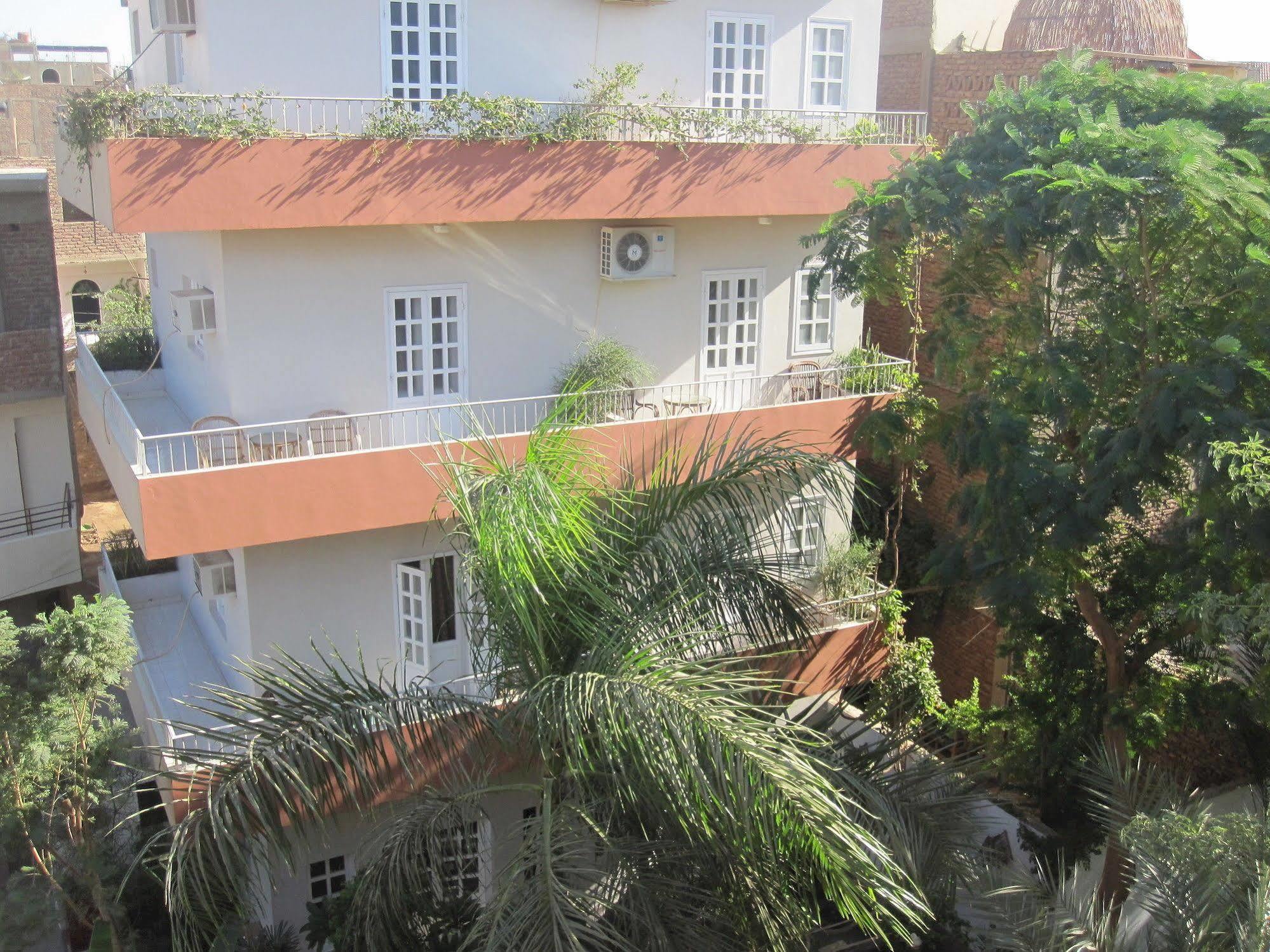 Amon Hotel Luxor Exterior foto